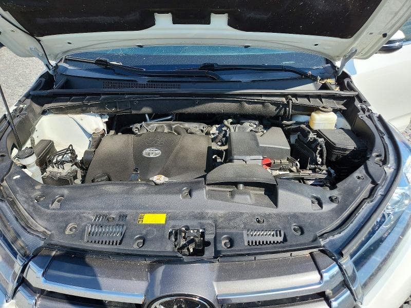 2019 TOYOTA HIGHLANDER LIMITED PLATINUM 12