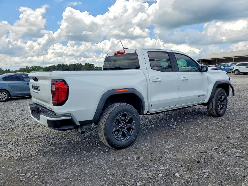 2024 GMC CANYON ELEVATION 3