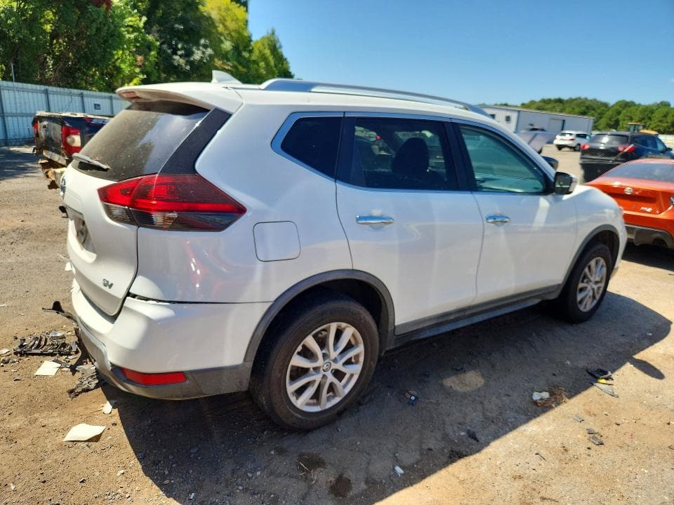2018 NISSAN ROGUE SV 3