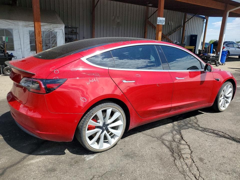 2018 TESLA MODEL 3 3