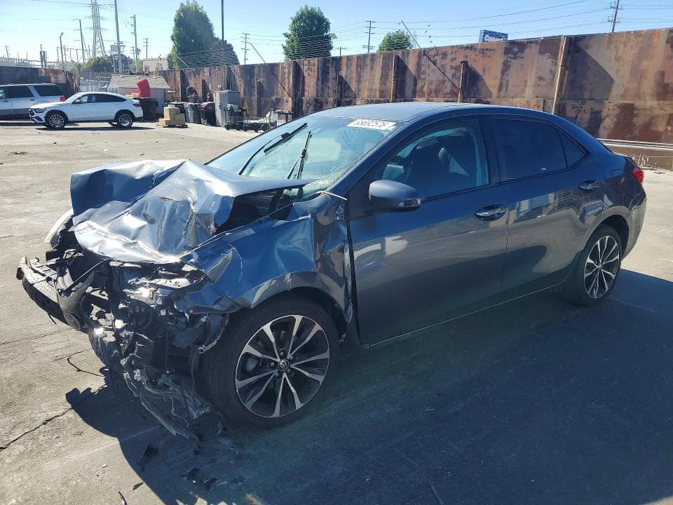 2017 TOYOTA COROLLA SE - 1