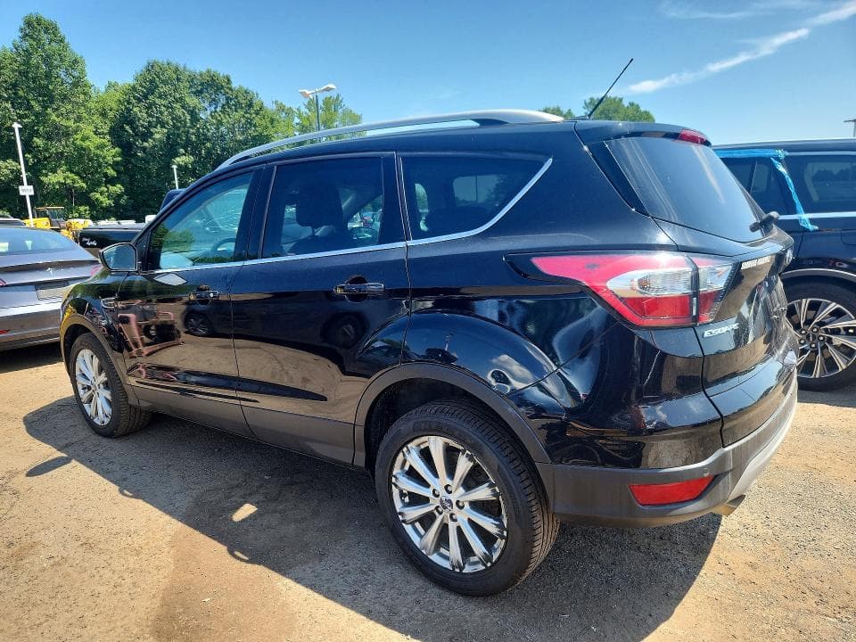 2017 FORD ESCAPE TITANIUM 2