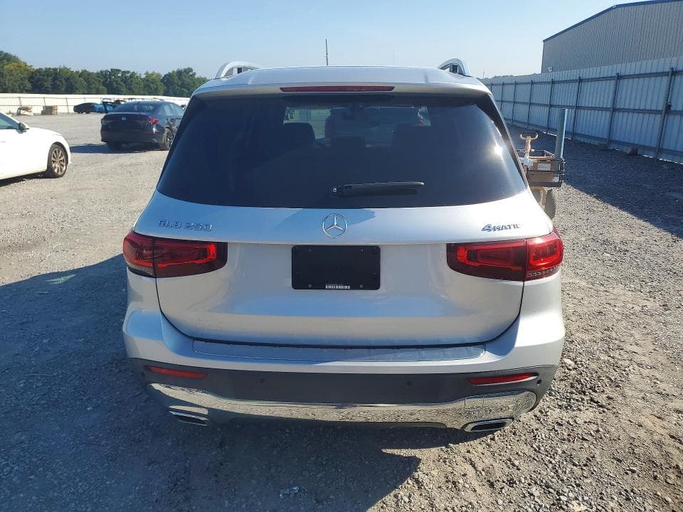 2021 MERCEDES-BENZ GLB 250 4MATIC 6