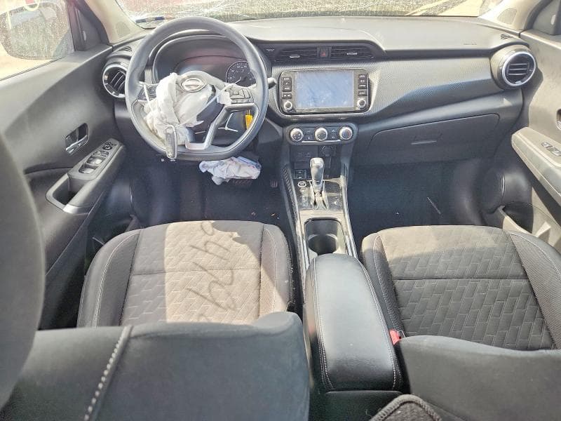 2023 NISSAN KICKS SV 8