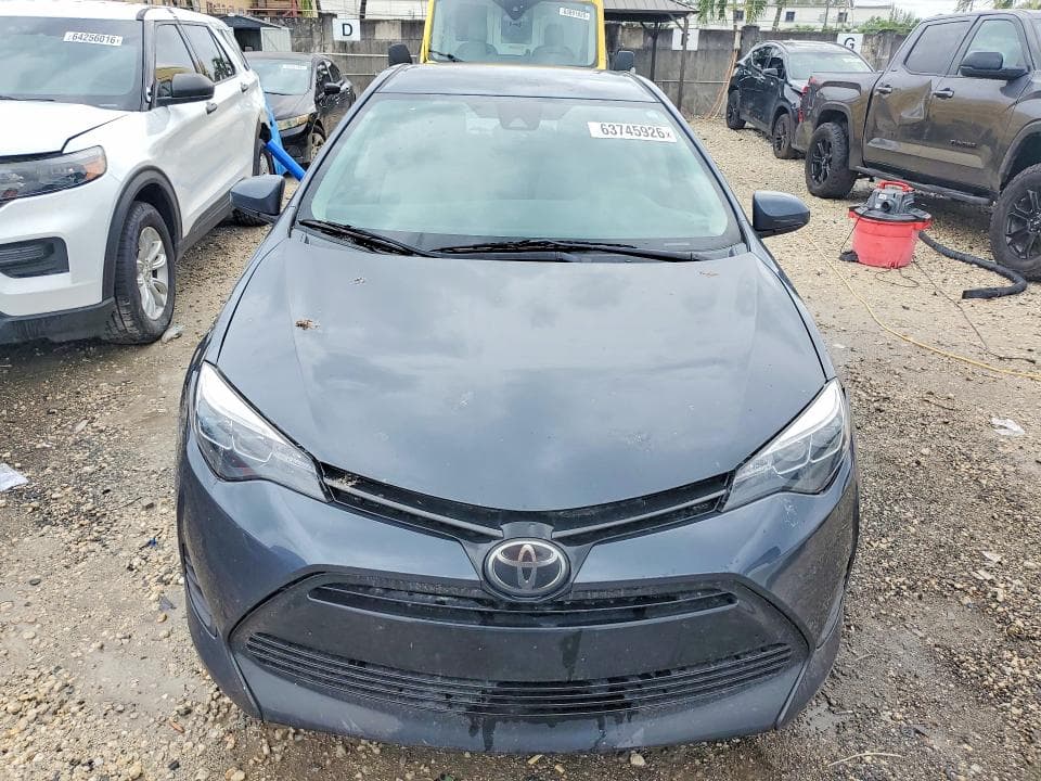 2018 TOYOTA COROLLA LE 5