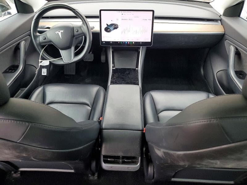 2019 TESLA MODEL 3 8