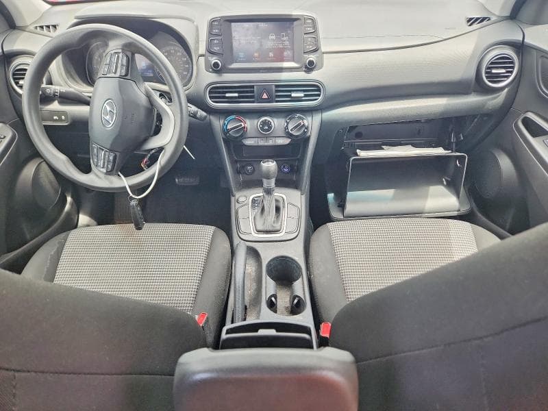 2020 HYUNDAI KONA SE 8