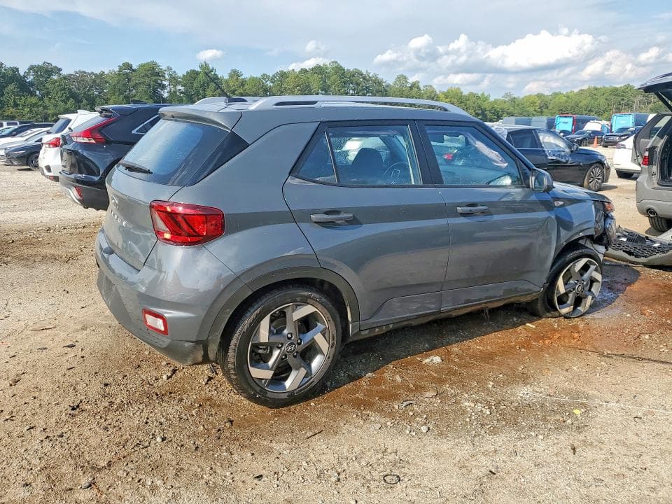 2026 HYUNDAI VENUE SEL 3