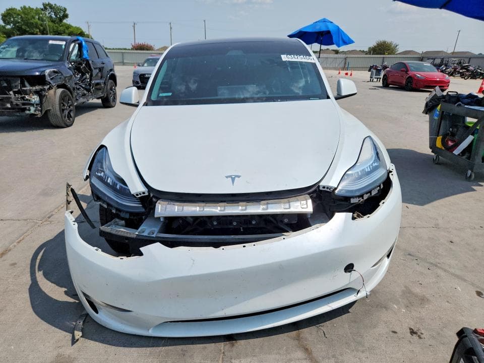 2023 TESLA MODEL Y 5