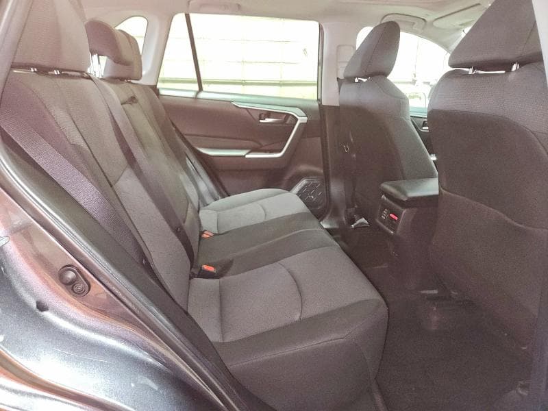 2024 TOYOTA RAV4 XLE 11