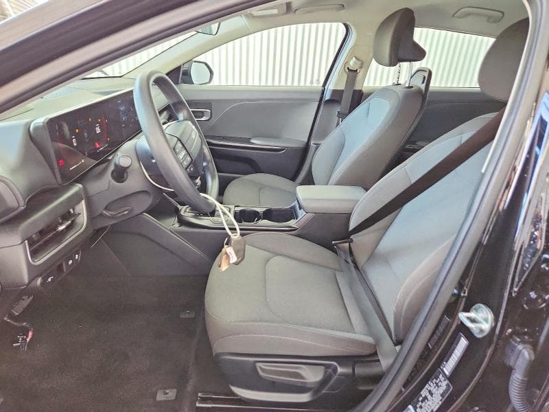 2025 KIA K4 LXS 7