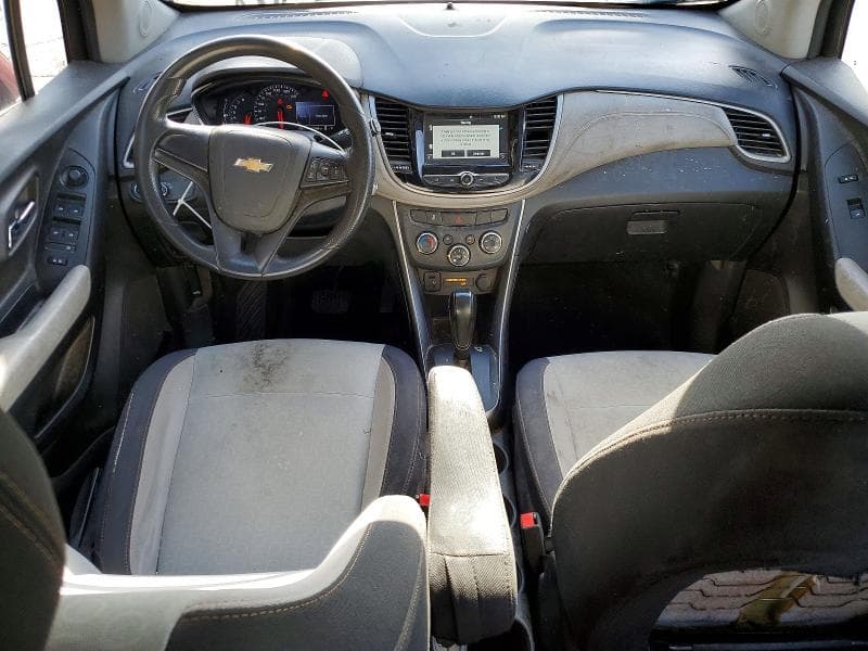 2017 CHEVROLET TRAX LS 8