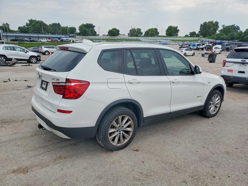 2017 BMW X3 XDRIVE28I 3