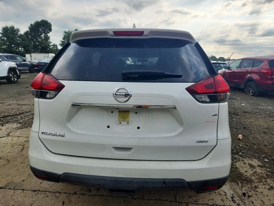 2017 NISSAN ROGUE S 6