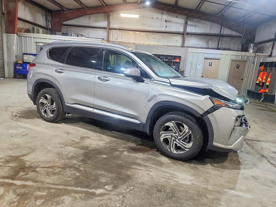 2022 HYUNDAI SANTA FE SEL 4