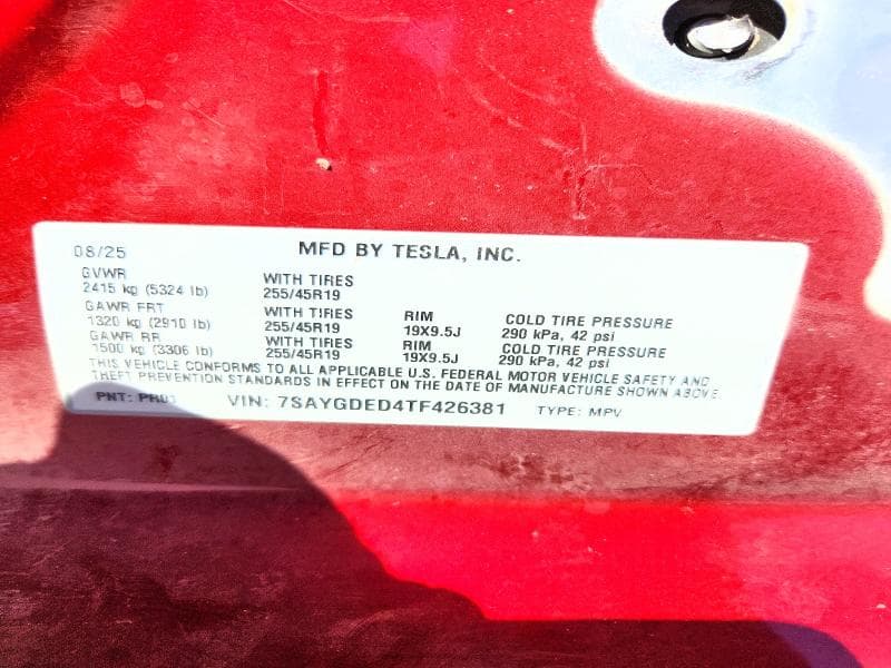2026 TESLA MODEL Y 12