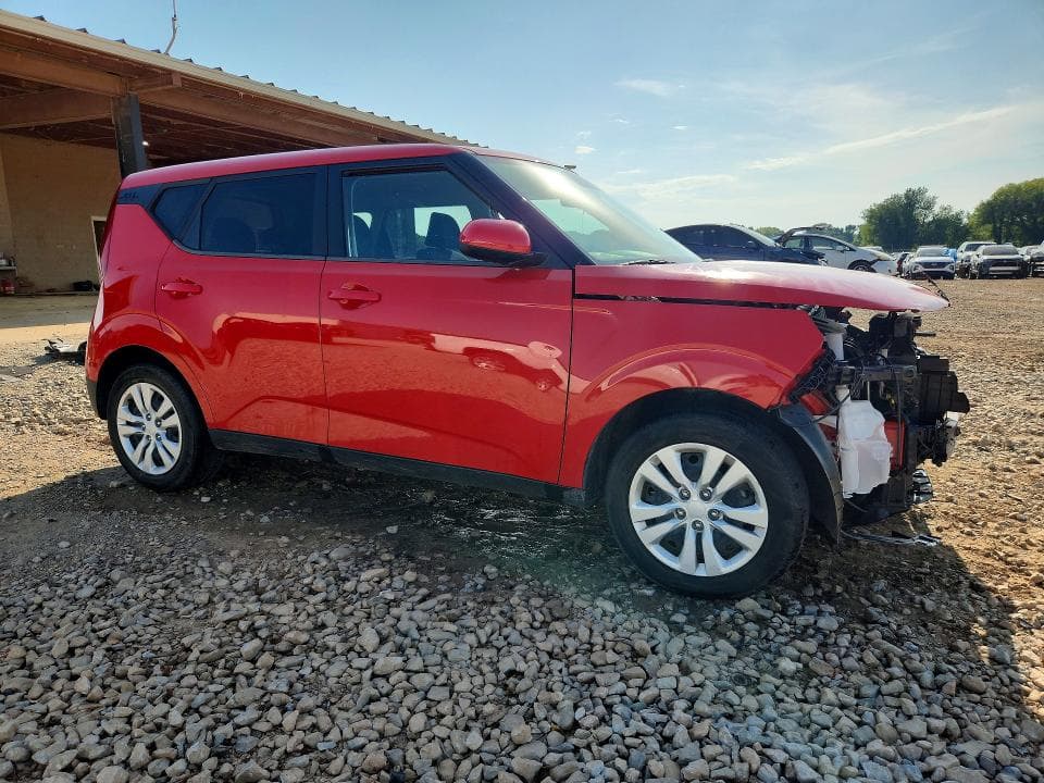 2022 KIA SOUL LX 4
