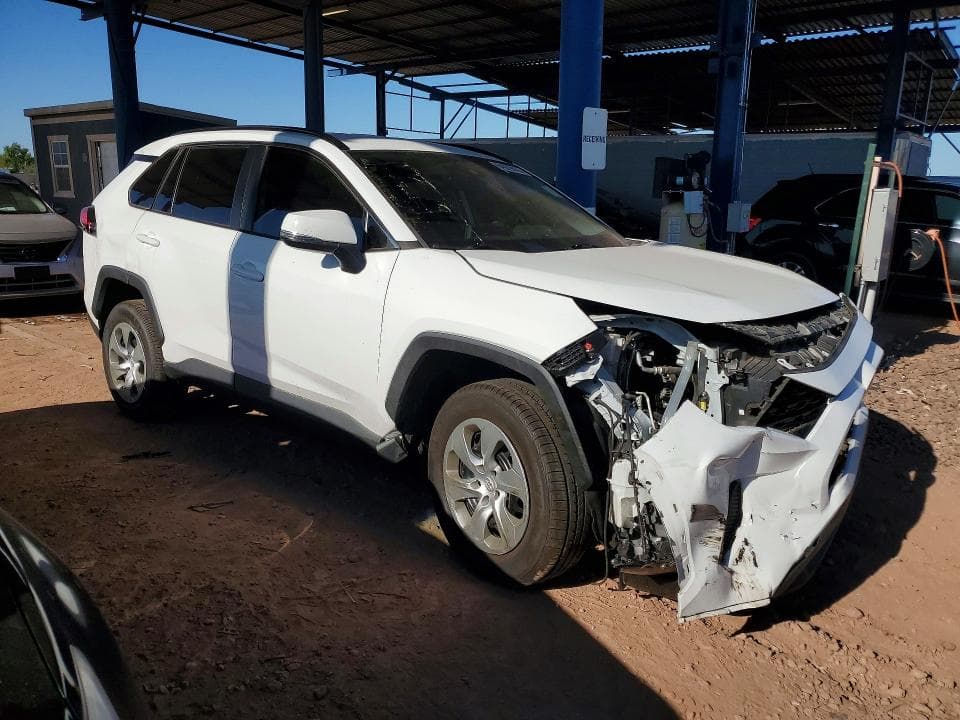 2019 TOYOTA RAV4 LE 4