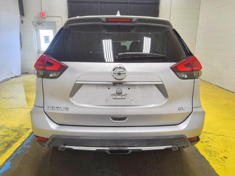 2017 NISSAN ROGUE SV 6