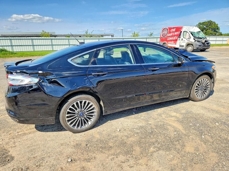 2018 FORD FUSION TITANIUM/PLATINUM 3