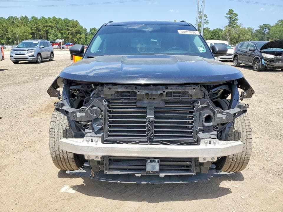 2022 FORD EXPLORER XLT 5