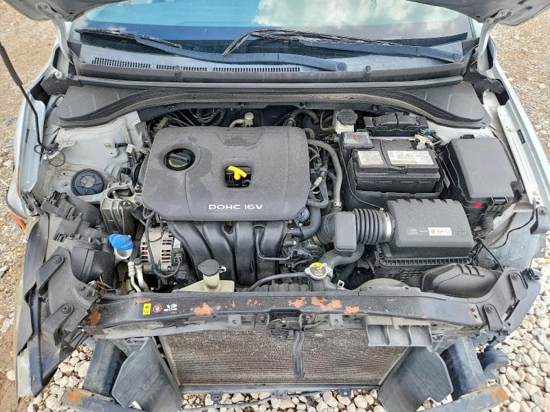 2018 HYUNDAI ELANTRA SE 11