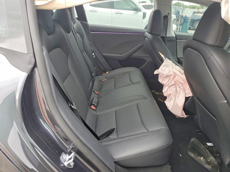 2026 TESLA MODEL 3 10