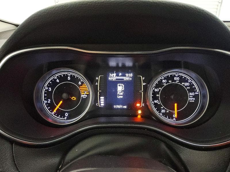 2020 JEEP CHEROKEE LATITUDE PLUS 9