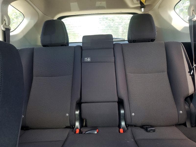 2018 TOYOTA RAV4 HYBRID XLE 10