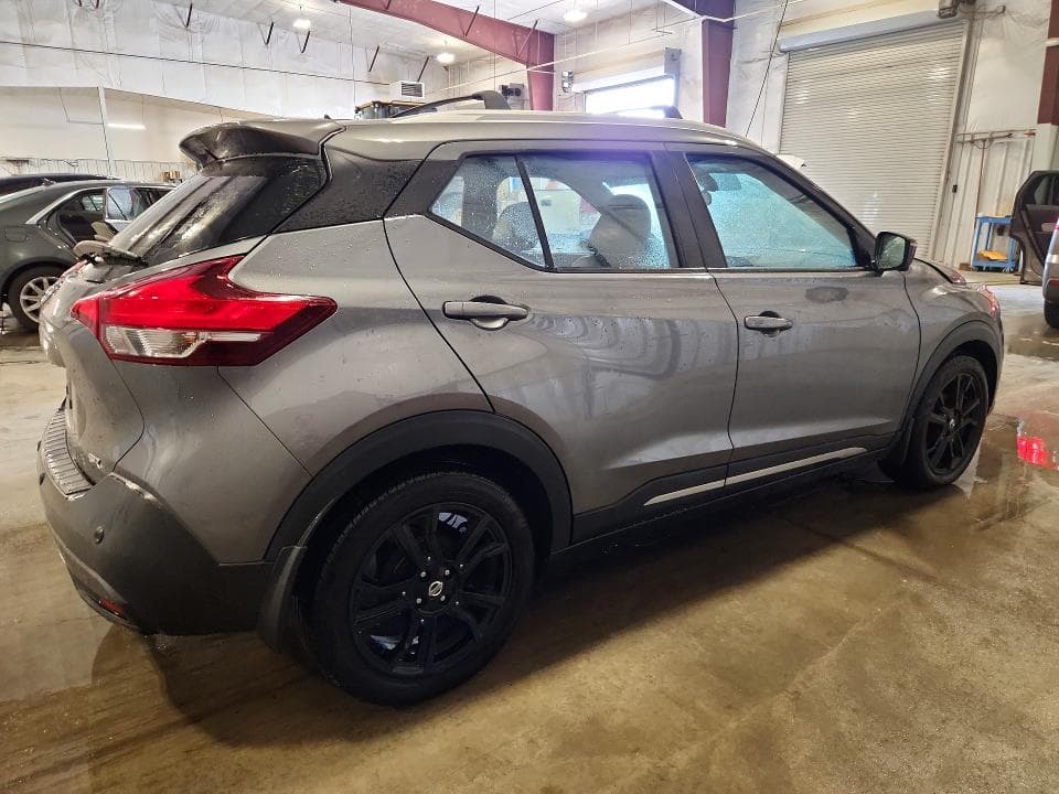 2020 NISSAN KICKS SR 3