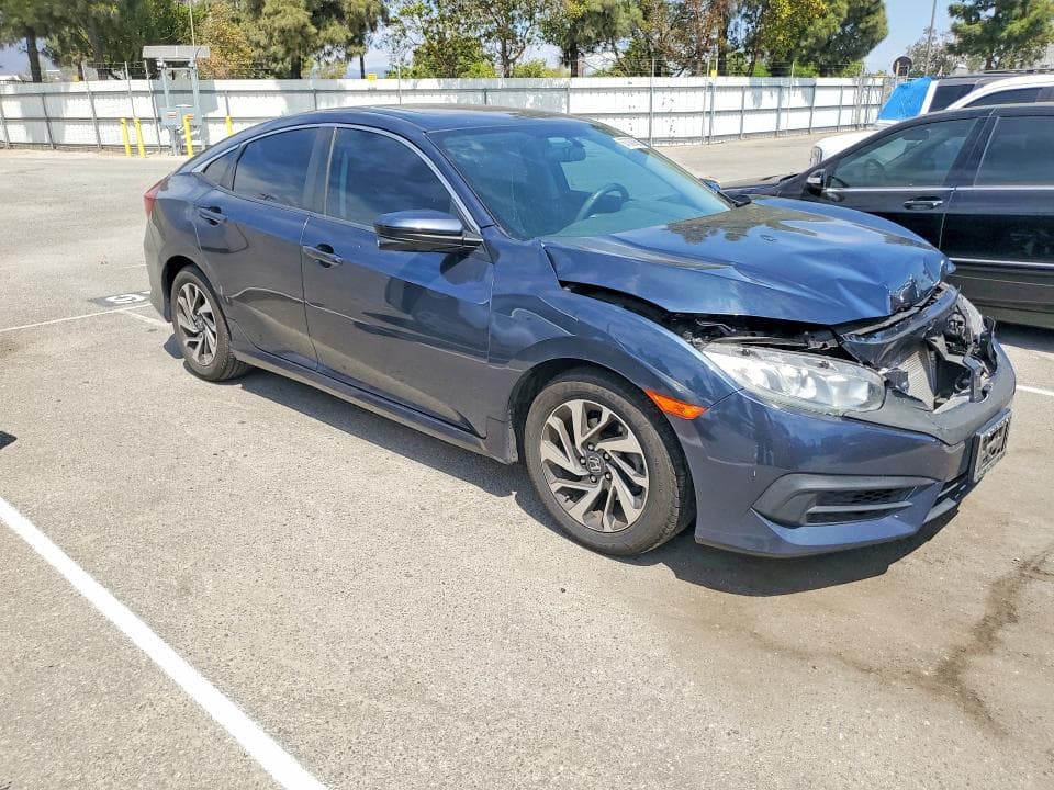 2018 HONDA CIVIC EX 4