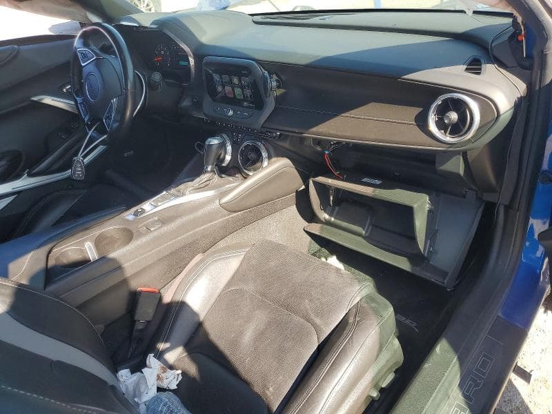 2017 CHEVROLET CAMARO LT 8