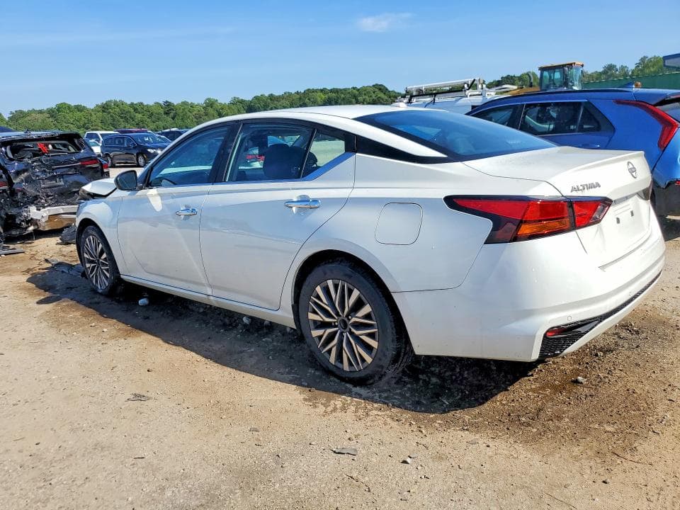 2025 NISSAN ALTIMA SV 2