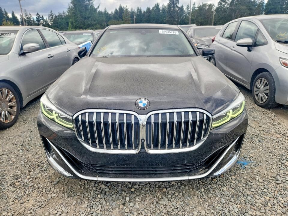 2020 BMW 740 XI 5