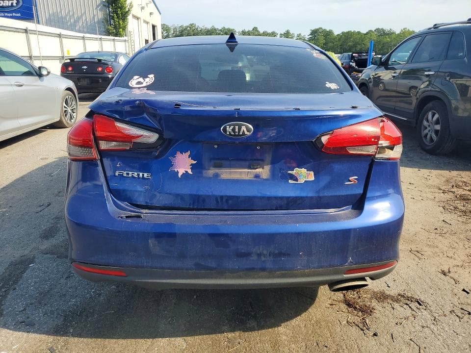 2017 KIA FORTE S 6