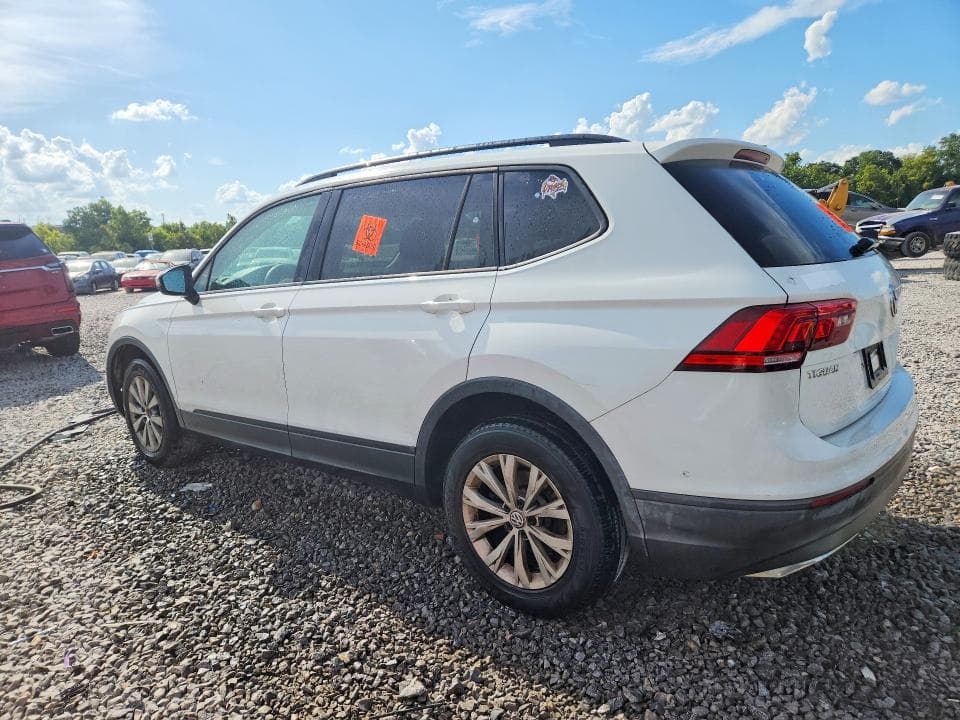 2018 VOLKSWAGEN TIGUAN S 2