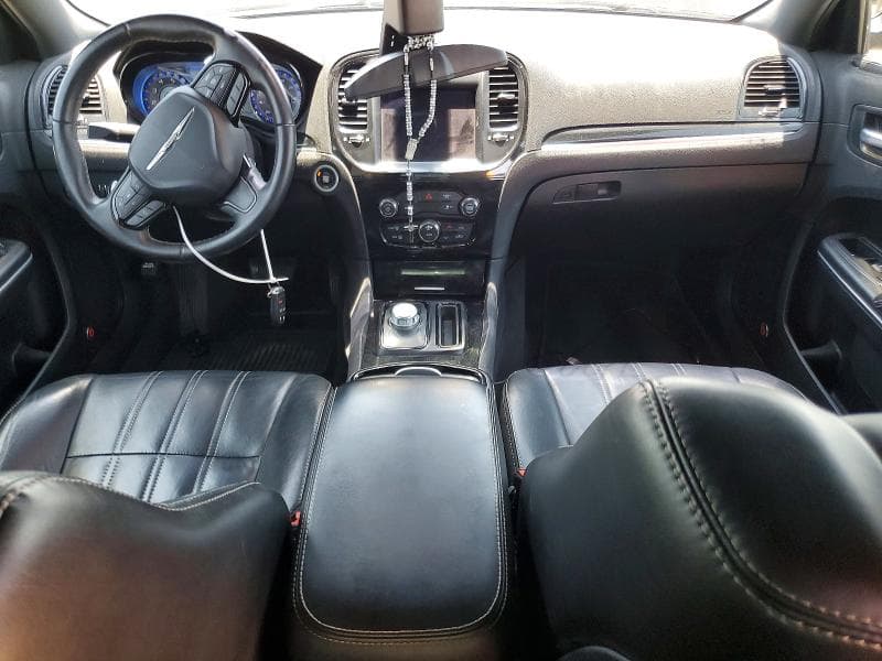 2017 CHRYSLER 300 S 8