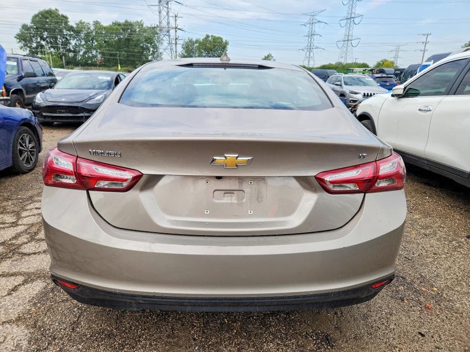 2022 CHEVROLET MALIBU LT 6