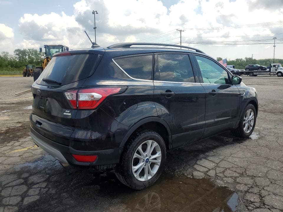2018 FORD ESCAPE SE 3