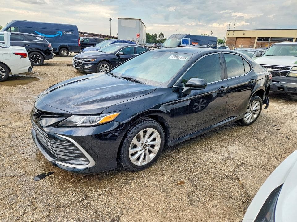 2023 TOYOTA CAMRY LE - 1