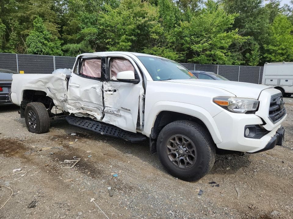2018 TOYOTA TACOMA SR5 V6 4