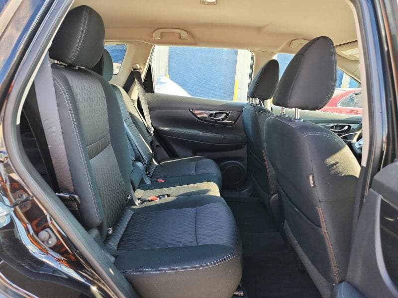 2018 NISSAN ROGUE S 11