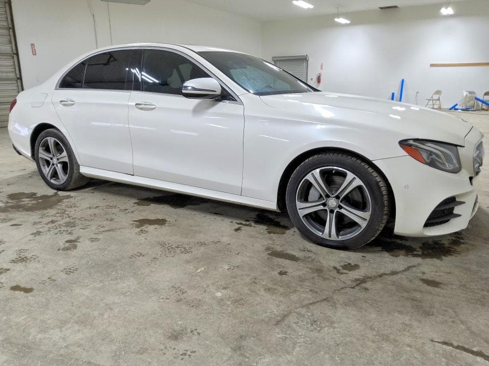 2017 MERCEDES-BENZ E 300 4MATIC 4