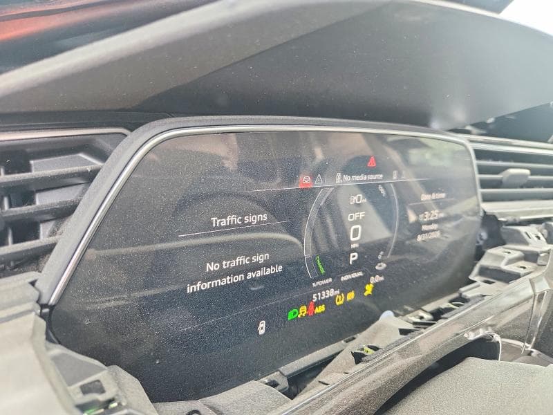 2022 AUDI E-TRON CHRONOS 9