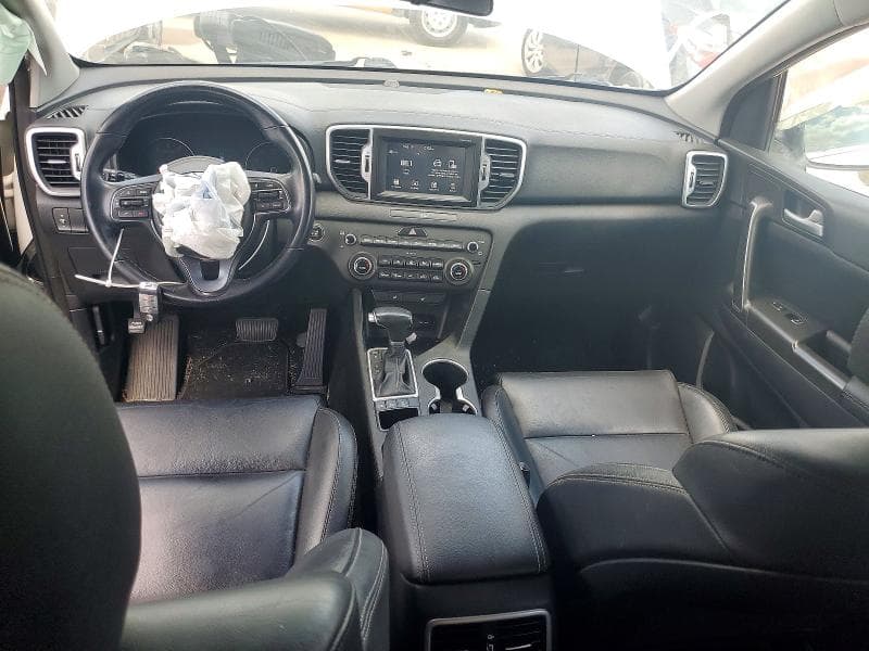 2017 KIA SPORTAGE EX 8