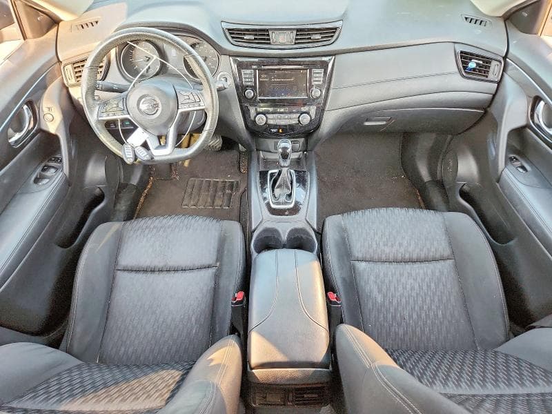 2018 NISSAN ROGUE SV 8