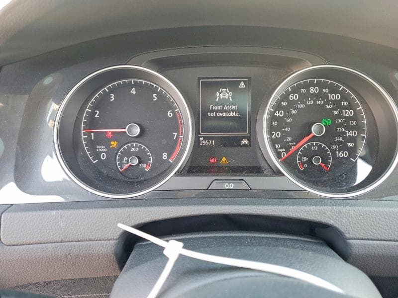 2019 VOLKSWAGEN GOLF S 9