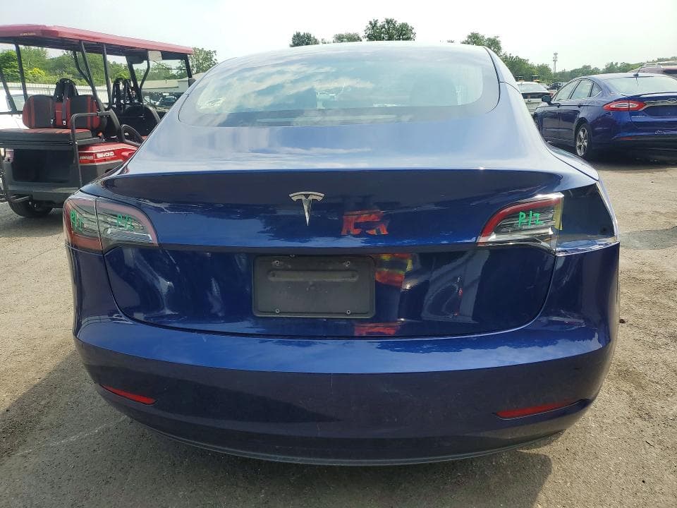 2019 TESLA MODEL 3 6