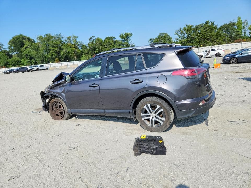 2018 TOYOTA RAV4 LE 2