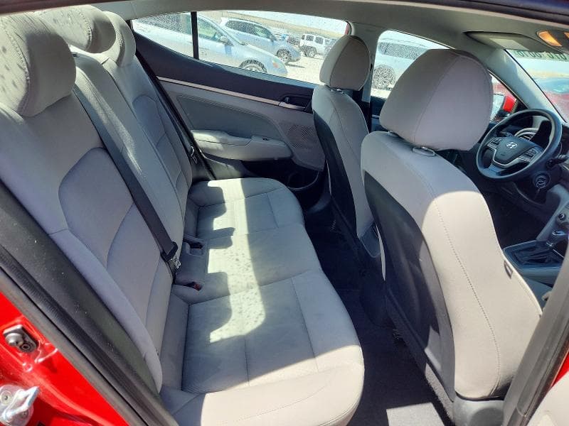 2018 HYUNDAI ELANTRA SEL 10